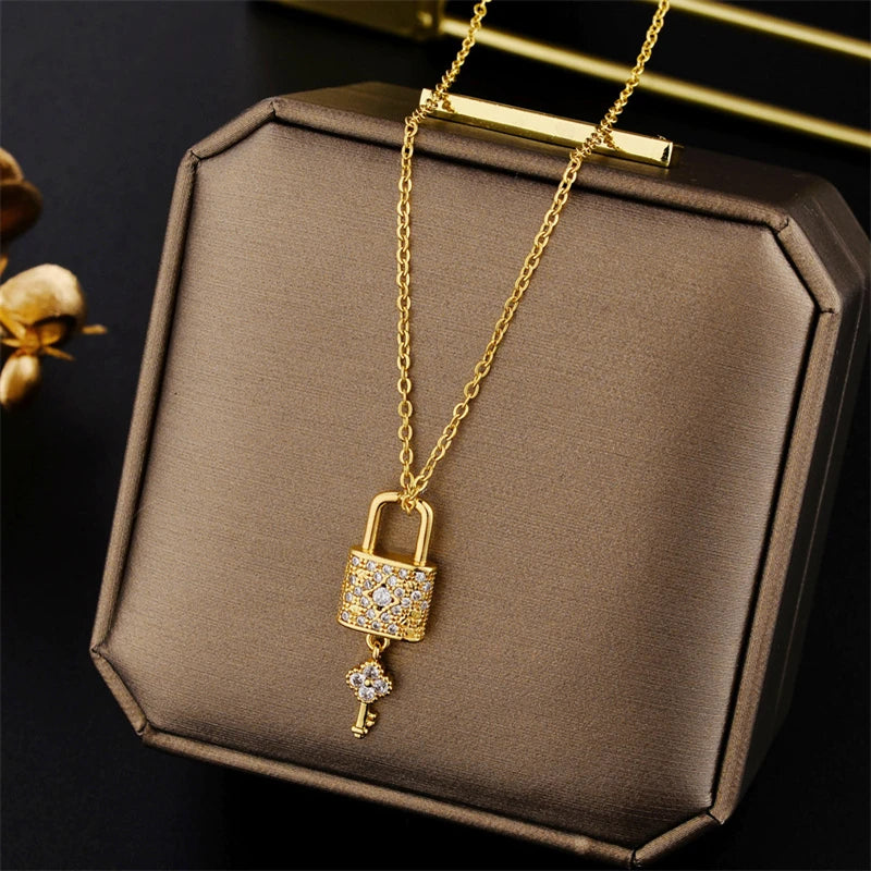 Luxury 316L Stainless Steel Gold Necklace – Waterproof & Tarnish Free